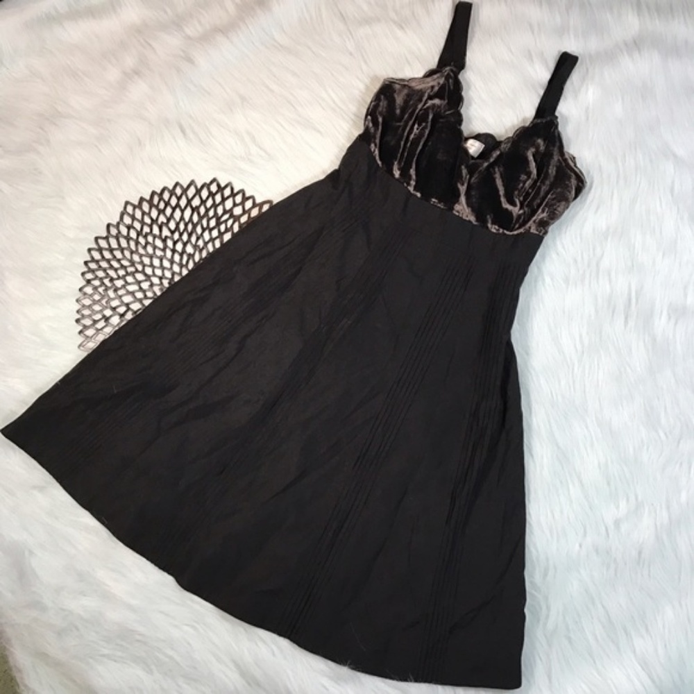 Moulinette Soeurs Anthropologie Black Velvet Dress